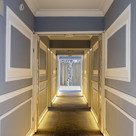 Suhan Seaport Hotel Кушадасы Экстерьер фото