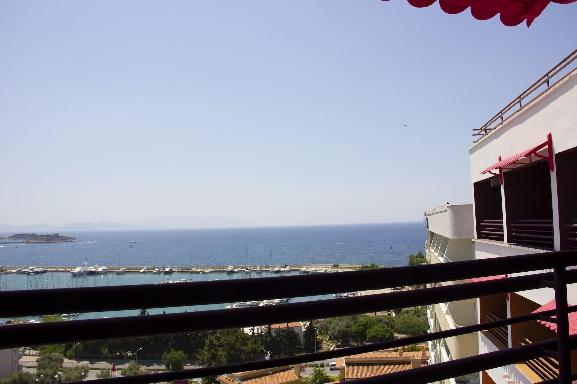 Suhan Seaport Hotel Кушадасы Экстерьер фото