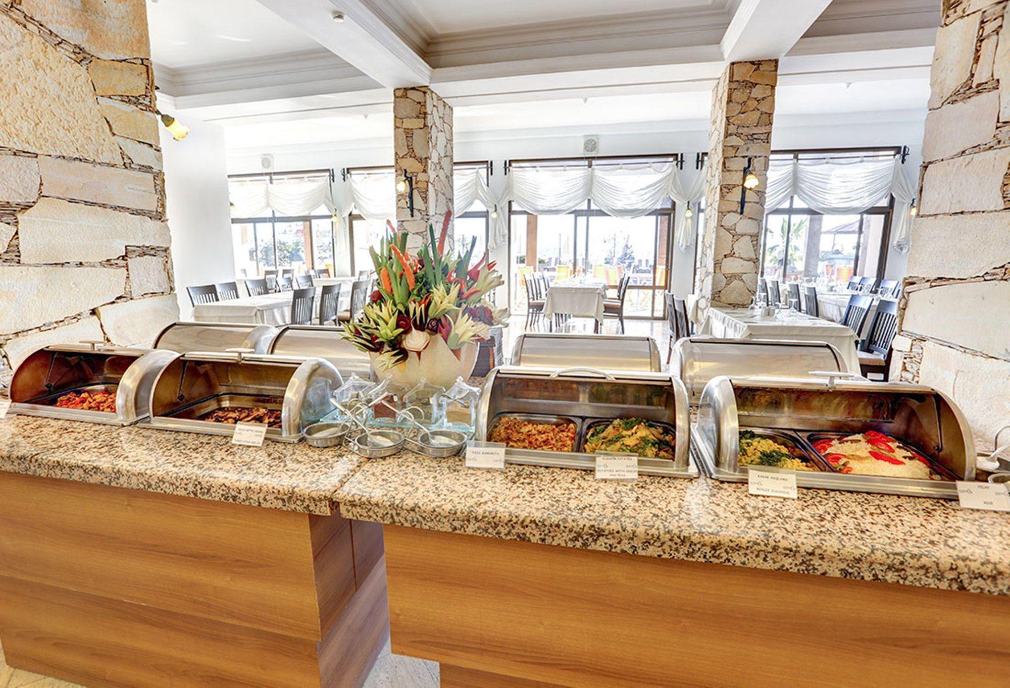 Suhan Seaport Hotel Кушадасы Экстерьер фото