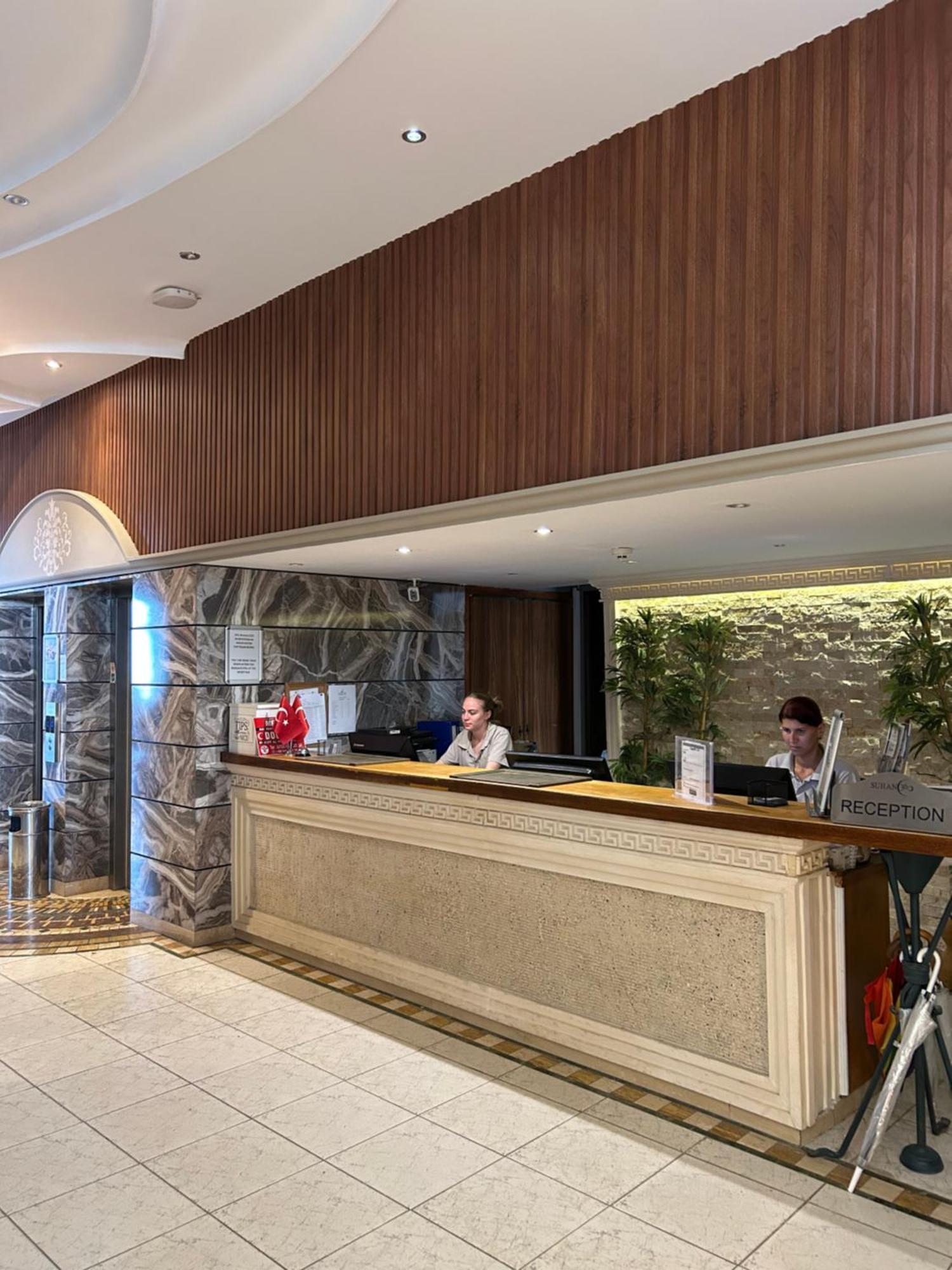 Suhan Seaport Hotel Кушадасы Экстерьер фото